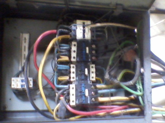 Showcase panel listrik sample 2
